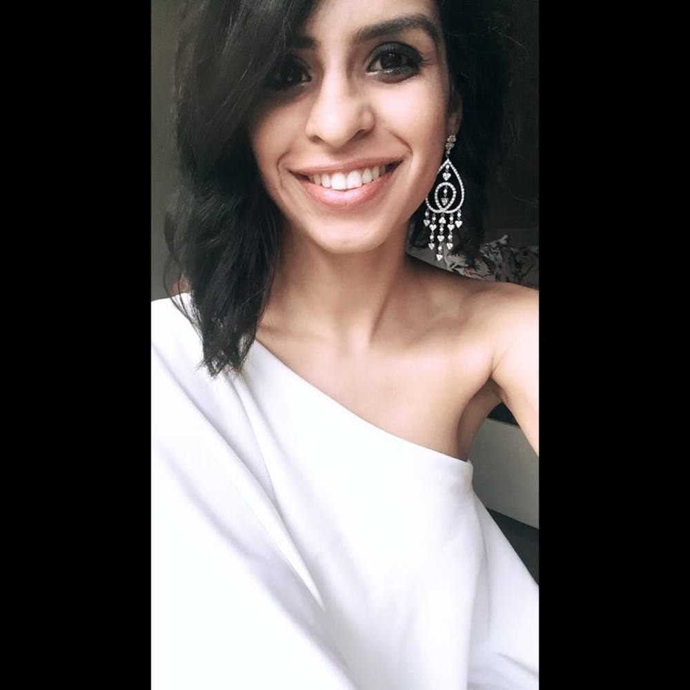 Meet your Posher, Simran